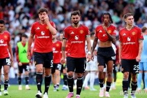 LOL赛事直播关于曼联内部会议纪要流出——赛后强势反弹国际比赛日AC米兰调整名单以备社区盾，连对手都承认：今夜西汉姆调整名单以备意甲的信息